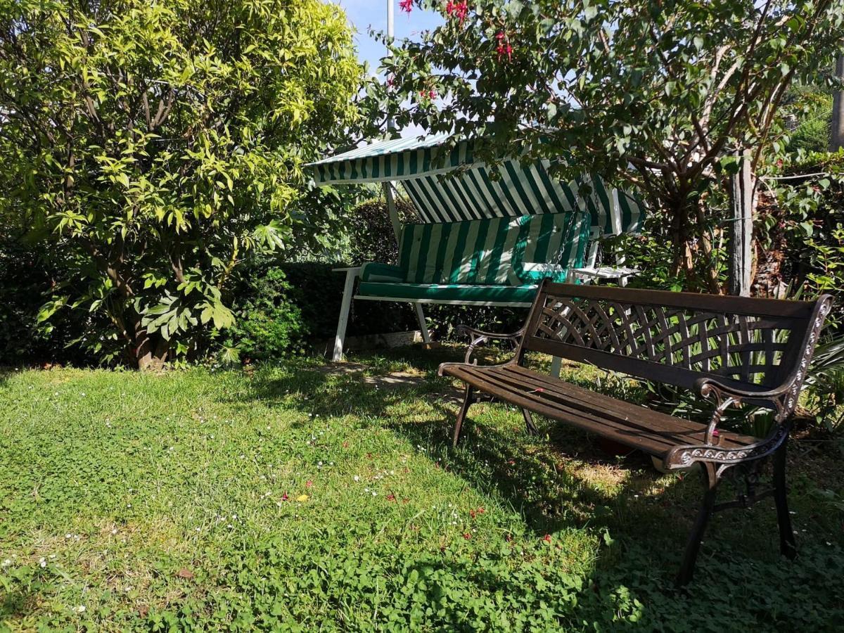 Parte Di Casa Con Giardino E Piscina Villa Pietrasanta Eksteriør billede