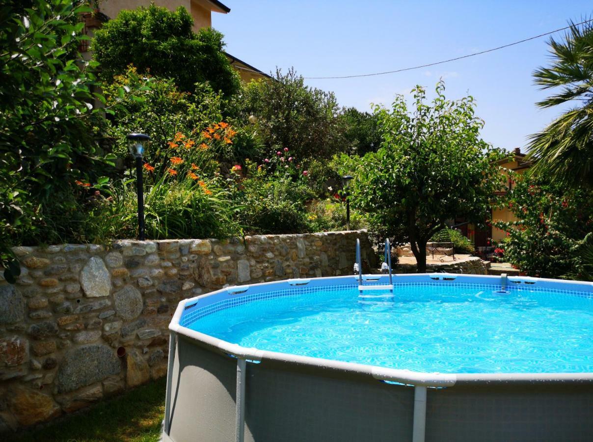Parte Di Casa Con Giardino E Piscina Villa Pietrasanta Eksteriør billede